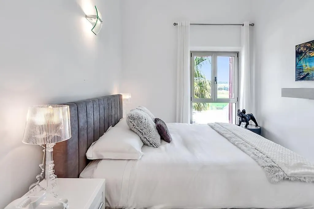 Yolo Spaces - Sotogrande - Ocean View Penthouse San Roque