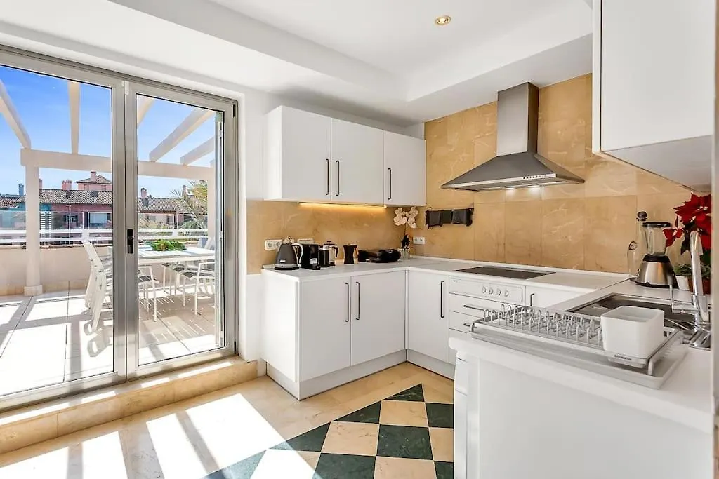Yolo Spaces - Sotogrande - Ocean View Penthouse San Roque  San Roque (Andalucia)
