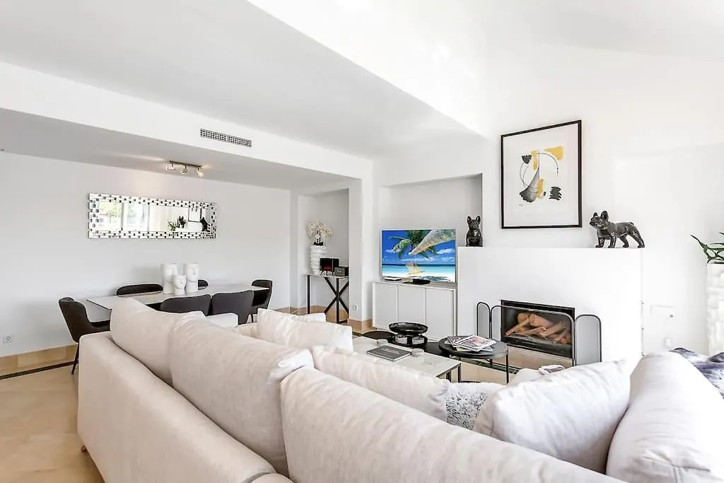 Yolo Spaces - Sotogrande - Ocean View Penthouse San Roque